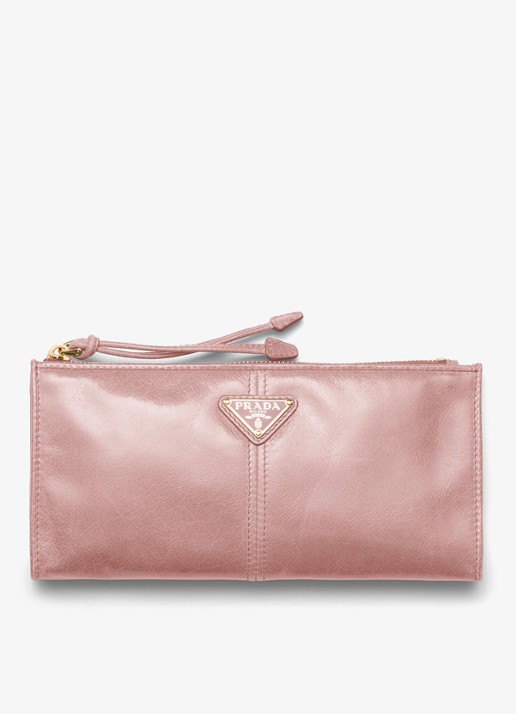 Prada Portemonnee van kalfsleer met logo - voorkant oudroze