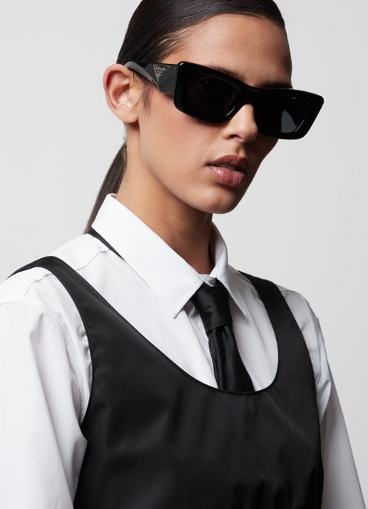 Prada Prada *PR 13ZS  BLK SHN GRY - voorkant 2 zwart