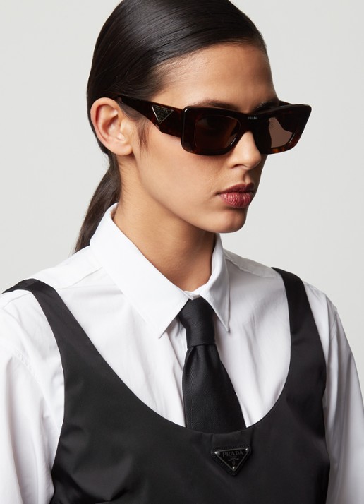 Prada Prada *PR 13ZS  TRT SHN BRN - voorkant 2 donkerbruin