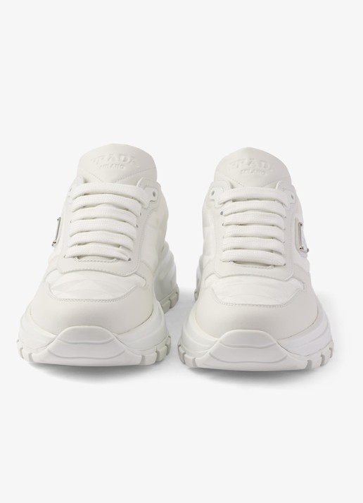 Prada Prax 01 Re-Nylon sneaker met leren details - detail 6 wit