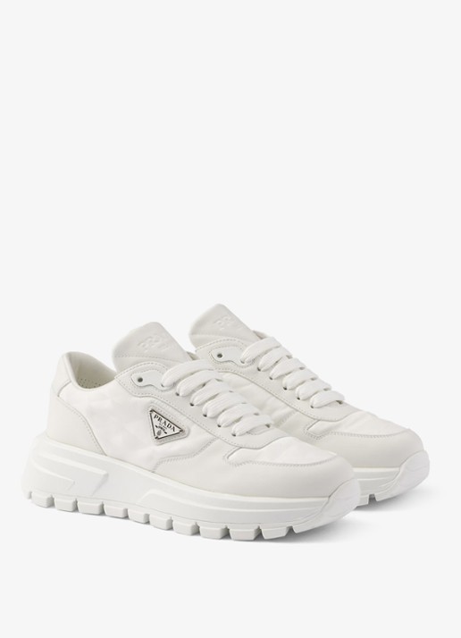 Prada Prax 01 Re-Nylon sneaker met leren details - voorkant 2 wit