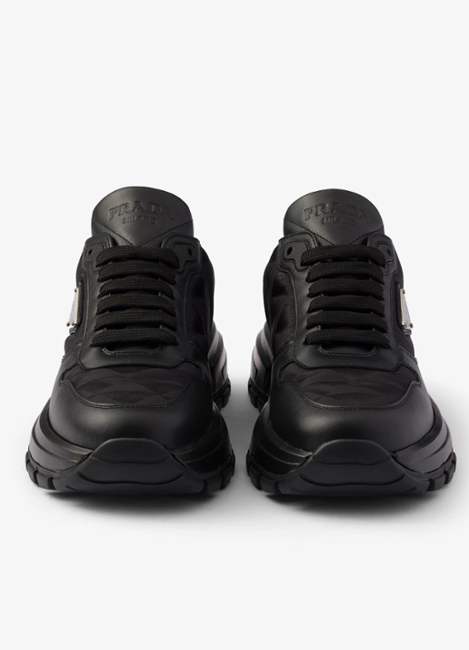 Prada Prax 01 Re-Nylon sneaker met leren details - detail 3 zwart