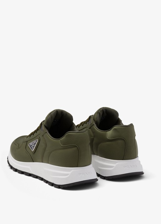Prada Prax 01 Re-Nylon sneaker met logo - achterkant 3 groen