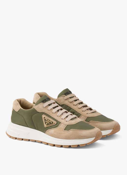 Prada Prax 01 Re-Nylon sneaker met suède details - voorkant 2 beige