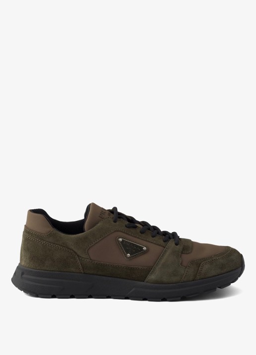 Prada Prax Re-Nylon sneaker met kalfssuède details - voorkant 2 groen