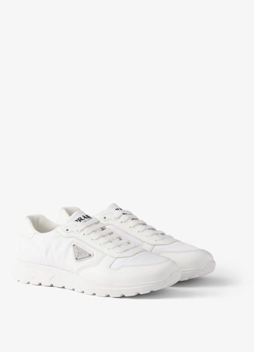 Prada Prax Re-Nylon sneaker met leren details - voorkant 5 wit