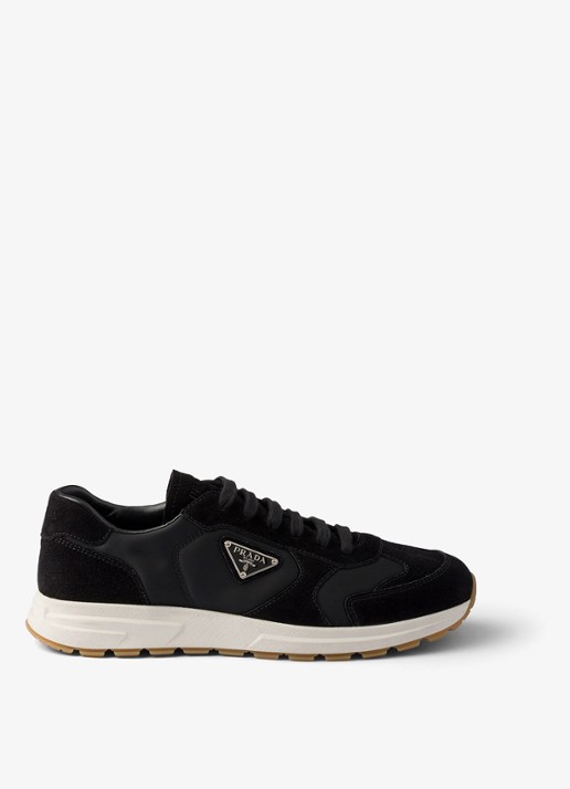 Prada Prax Re-Nylon sneaker met suède details