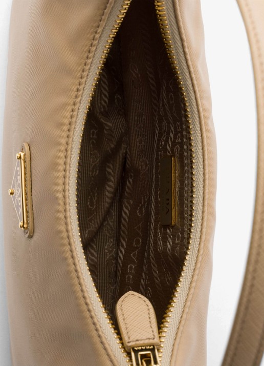 Prada Re-Edition 2005 Re-Nylon Mini handtas met leren details - detail 5 beige