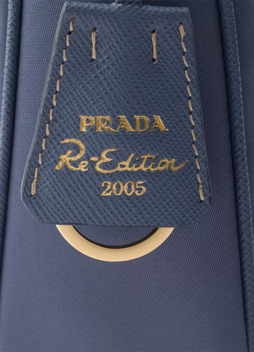 Prada Re-Edition 2005 Re-Nylon Mini schoudertas met leren details - detail 2 staalblauw