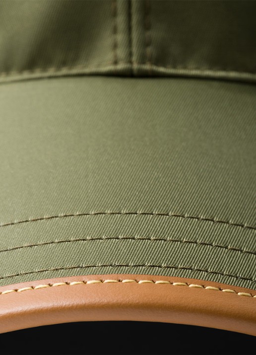 Prada Re-Nylon baseball pet met logo en leren details - detail 2 mosgroen