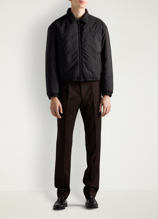 Prada Re-Nylon gewatteerd jack met steekzakken - voorkant 3 zwart