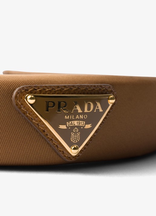 Prada Re-Nylon haarband met logo - voorkant 2 camel