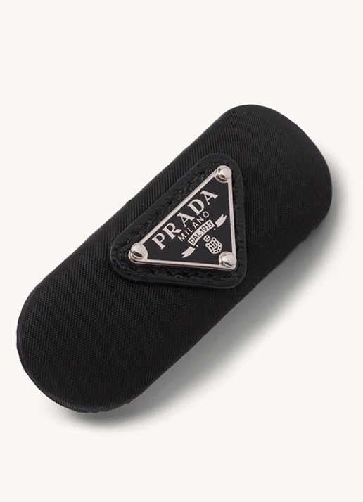 Prada Re-Nylon haarclip met logo - voorkant 2 diepzwart
