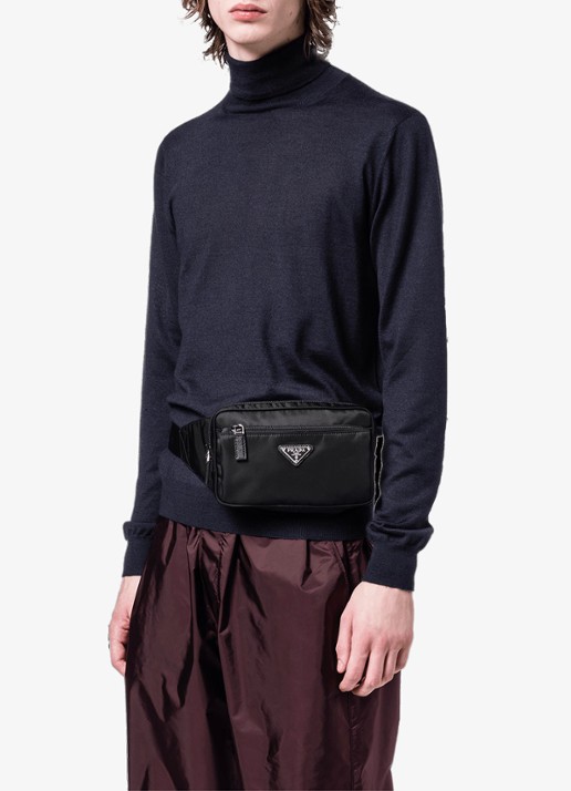 Prada Re-Nylon heuptas met leren details - voorkant 2 zwart