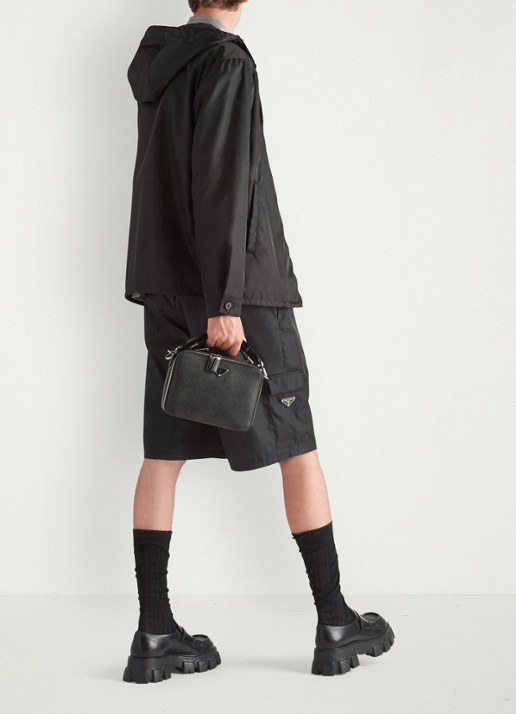 Prada Re-Nylon jack met capuchon en ritszakken - achterkant 6 zwart
