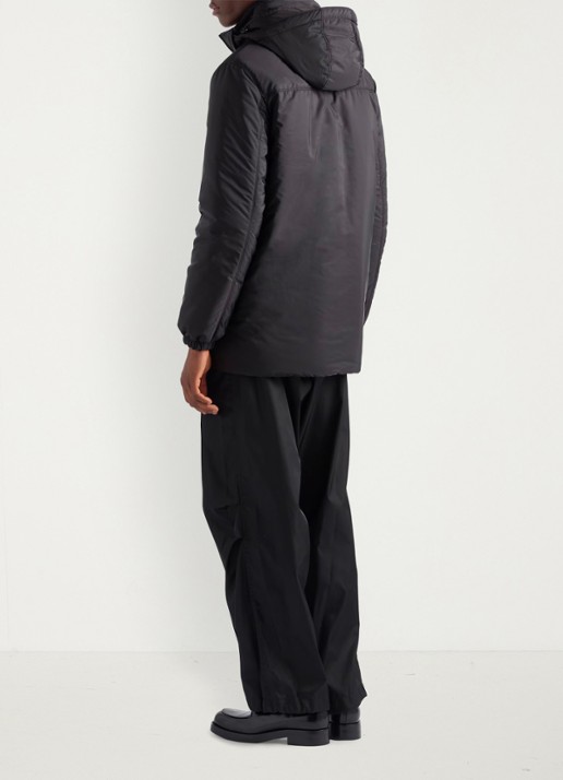 Prada Re-Nylon oversized gewatteerde jas met donsvulling  - achterkant 4 zwart