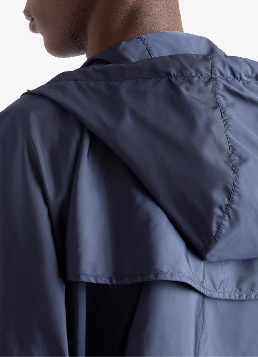 Prada Re-Nylon oversized jack met capuchon en ritszakken - detail 5 donkerblauw