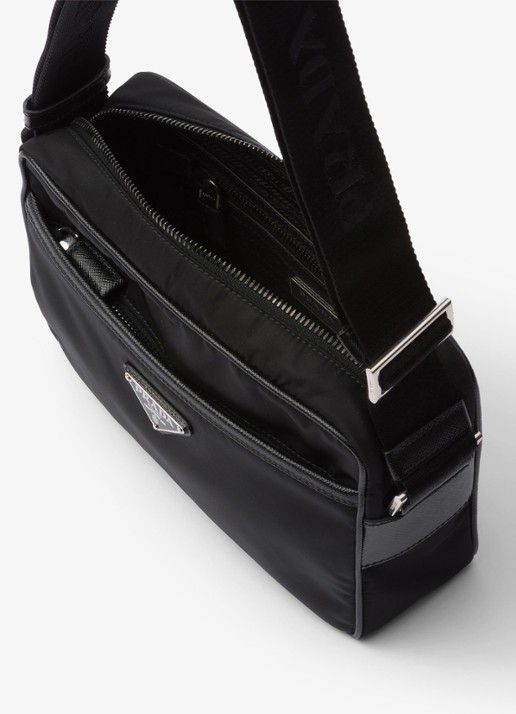 Prada Re-Nylon schoudertas met leren details - detail zwart