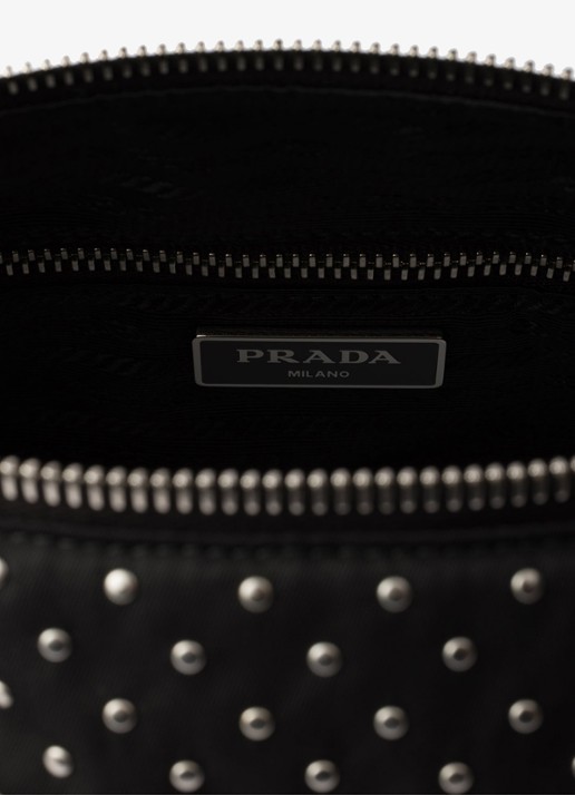 Prada Re-Nylon schoudertas met studs - detail 4 zwart