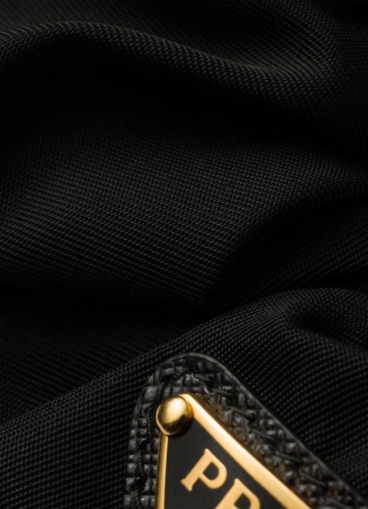 Prada Re-Nylon scrunchie met logo - detail 3 zwart