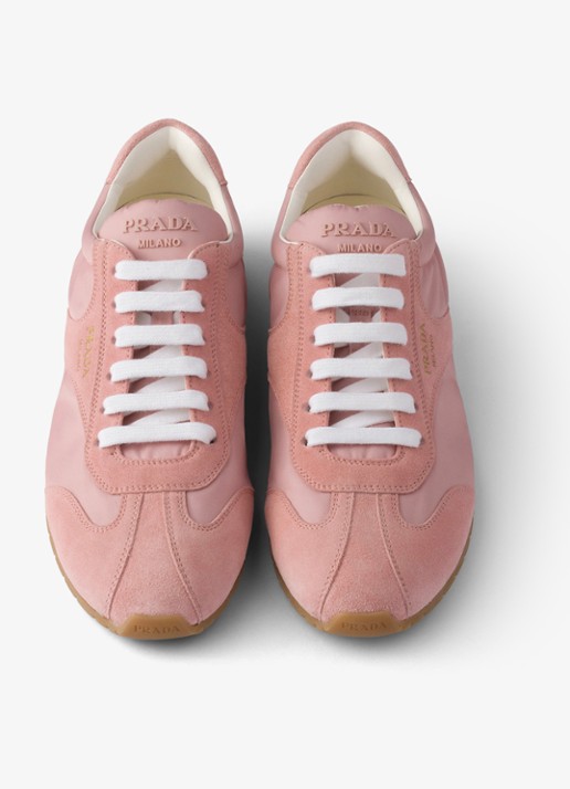 Prada Re-Nylon sneaker met suède details - detail 4 oudroze