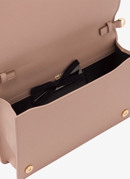 Prada Schoudertas van leer met logo - detail 4 lichtroze