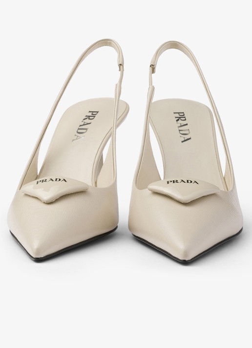 Prada Slingback van lakleer met logo - detail 5 gebroken wit