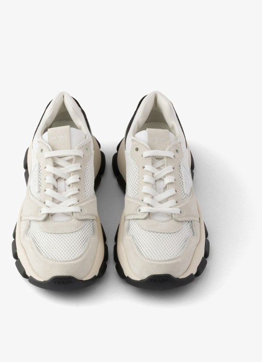 Prada Sneaker met suède details - detail 4 gebroken wit