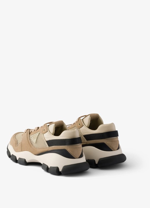 Prada Sneaker met suède details - achterkant 3 beige