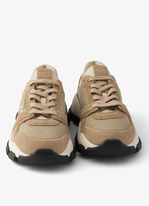Prada Sneaker met suède details - detail 4 beige