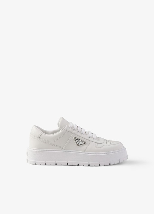 Prada Sneaker van leer - voorkant 2 wit