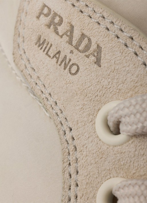 Prada Speedrock Re-Nylon sneaker met suède details - detail 6 beige