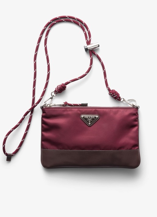 Prada Speedrock Re-Nylon telefoonhoesje met leren details en afneembare schouderriem - voorkant bordeauxrood