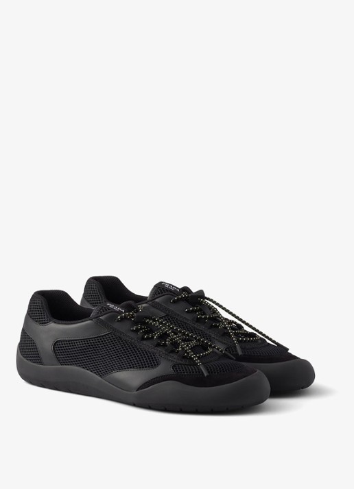 Prada Speedrock sneaker van leer met mesh details - voorkant 2 zwart