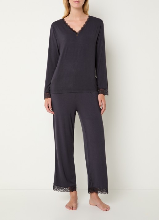 Pretty You Bamboo pyjamaset met details van kant