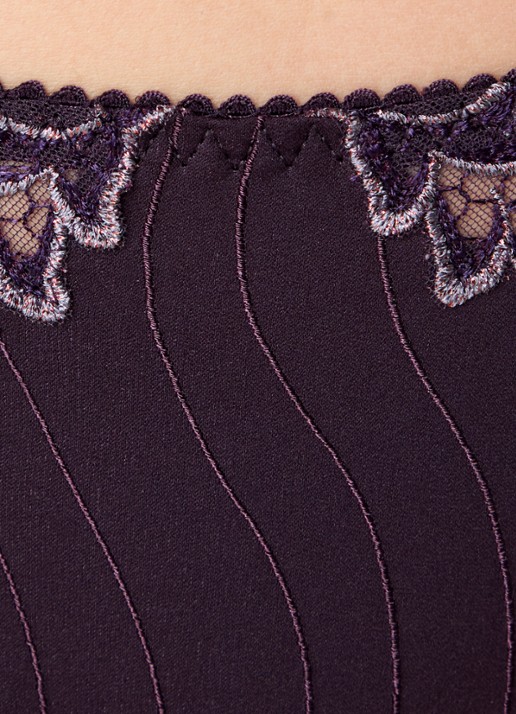 PrimaDonna Deauville slip met kant - detail 5 paars