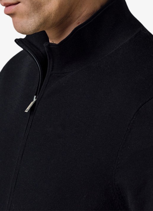 Profuomo Fijngebreid vest in zijdeblend met opstaande kraag - detail 5 donkerblauw