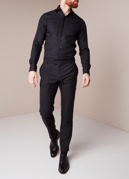 Profuomo Strijkvrij slim fit overhemd met wide spread-kraag - voorkant zwart