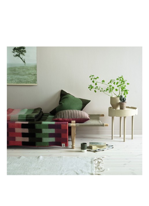 Røros Tweed Asmund Bold plaid 135 x 200 cm - voorkant 2 roze