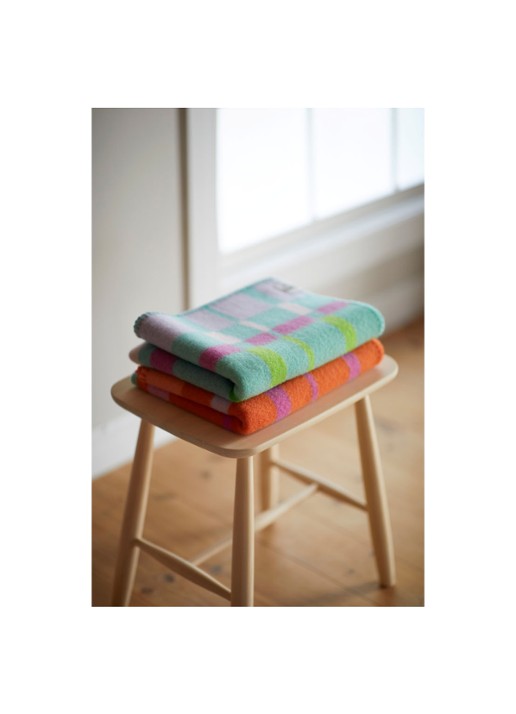Røros Tweed City plaid van wol 135 x 200 cm - voorkant 5 orange