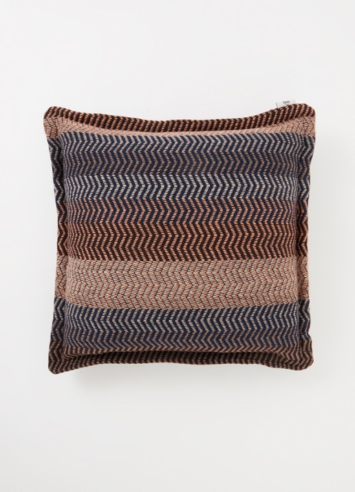 Røros Tweed Fri sierkussen 60 x 60 cm - voorkant 2 donkerblauw