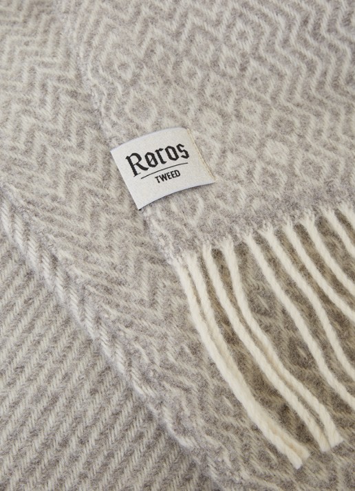Røros Tweed Kattefot plaid van lamswol 220 x 140 cm - detail 3 lichtgrijs