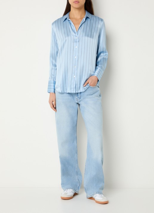Rails Dorian blouse van zijde met streepprint - voorkant 2 lichtblauw