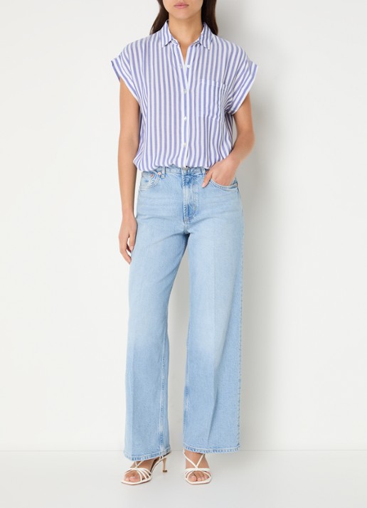 Rails Getty high waist loose fit jeans met lichte wassing - voorkant 2 lichtblauw