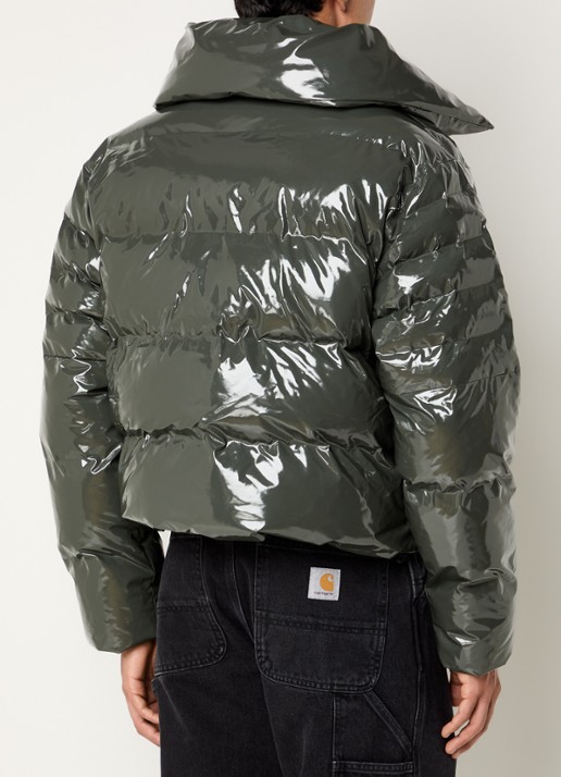 Rains Alta Vision puffer jas met waterafstotende coating en glanzende finish - achterkant 2 legergroen