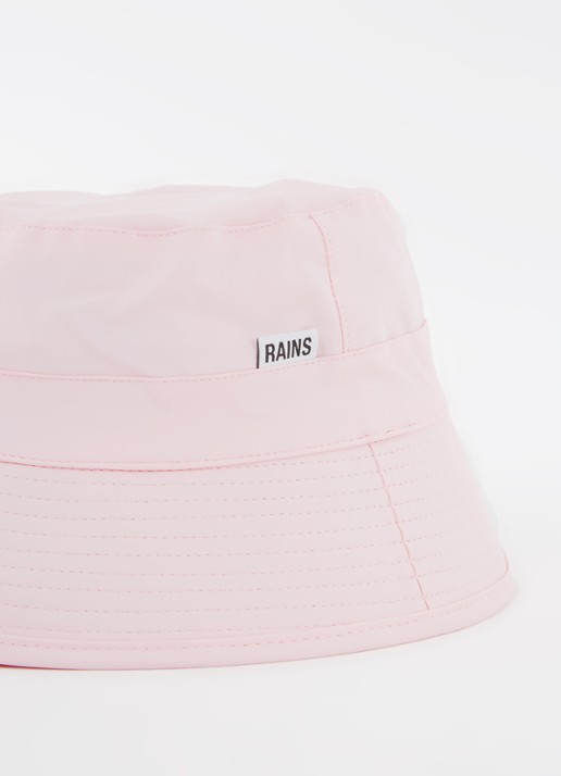 Rains Bucket hoed met logo - detail roze
