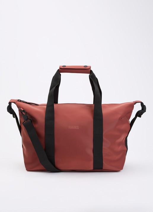 Rains Hilo Small weekendtas met waterafstotende coating - voorkant 2 steenrood