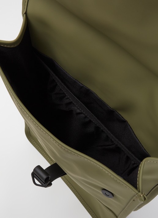 Rains Mini W3 rugzak met 15 inch laptopvak en waterafstotende coating - detail 3 olijfgroen