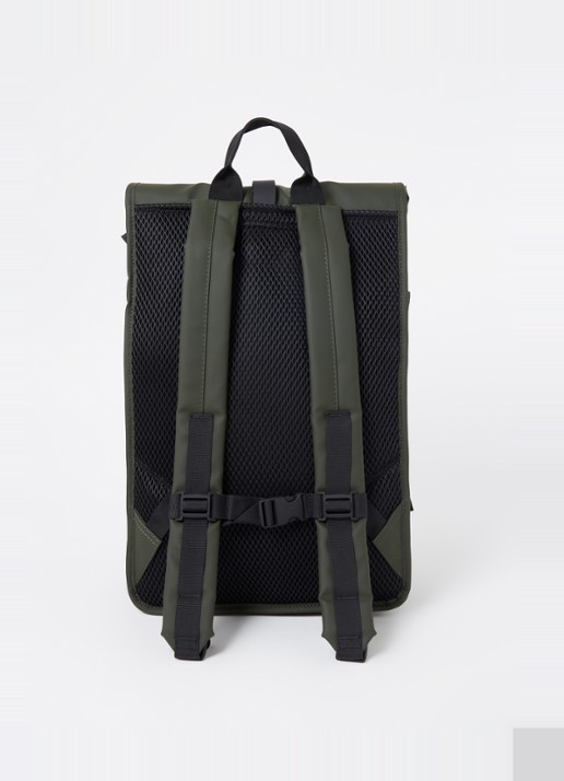 Rains Rolltop Large rugzak met 16 inch laptopvak en waterafstotende coating - achterkant 3 bronsgroen