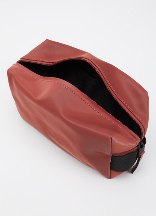 Rains Small W3 toilettas met waterafstotende coating - voorkant 2 koraalrood
